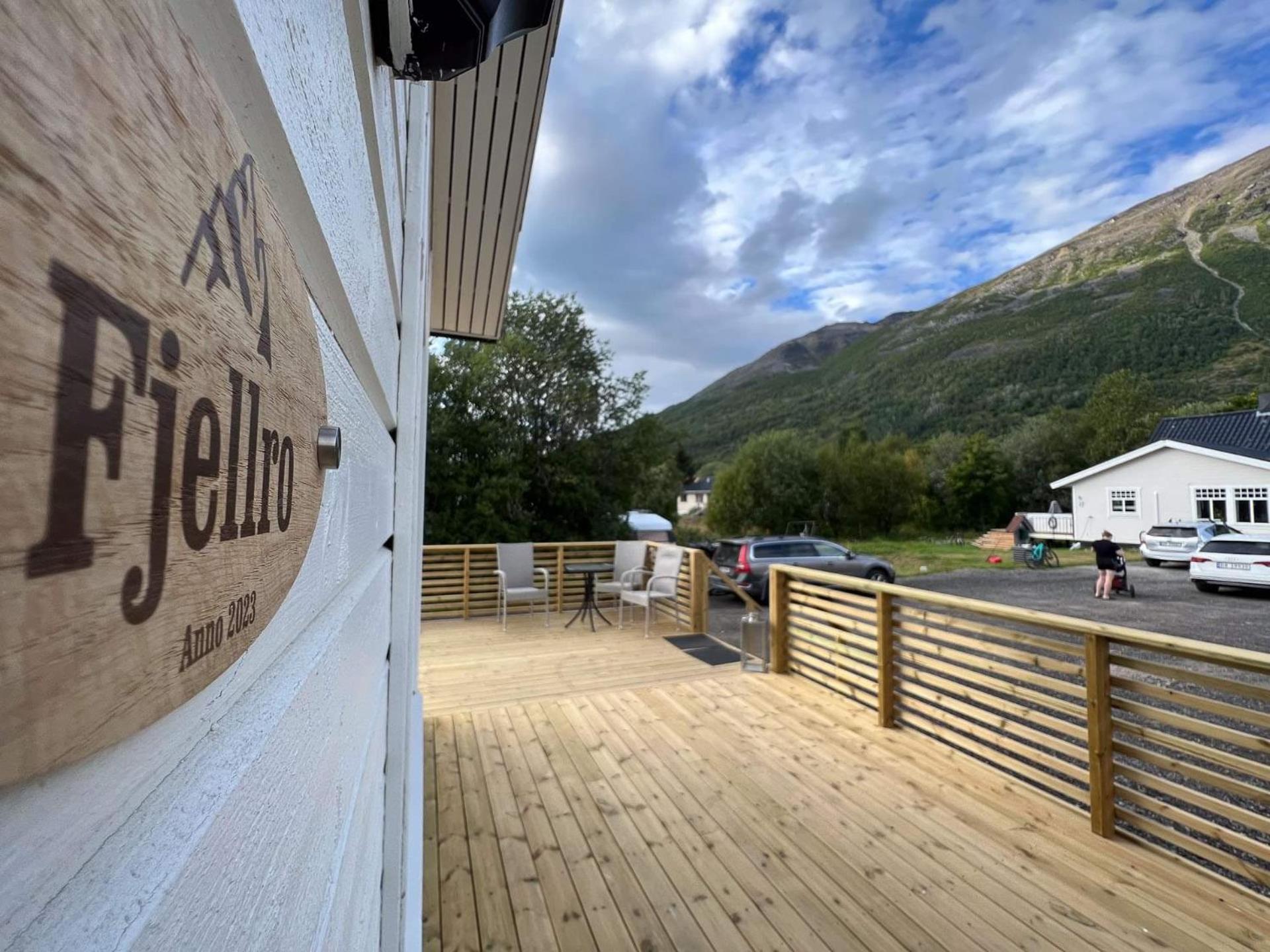 Alpan Apartments, Lyngenfjord Olderdalen Εξωτερικό φωτογραφία