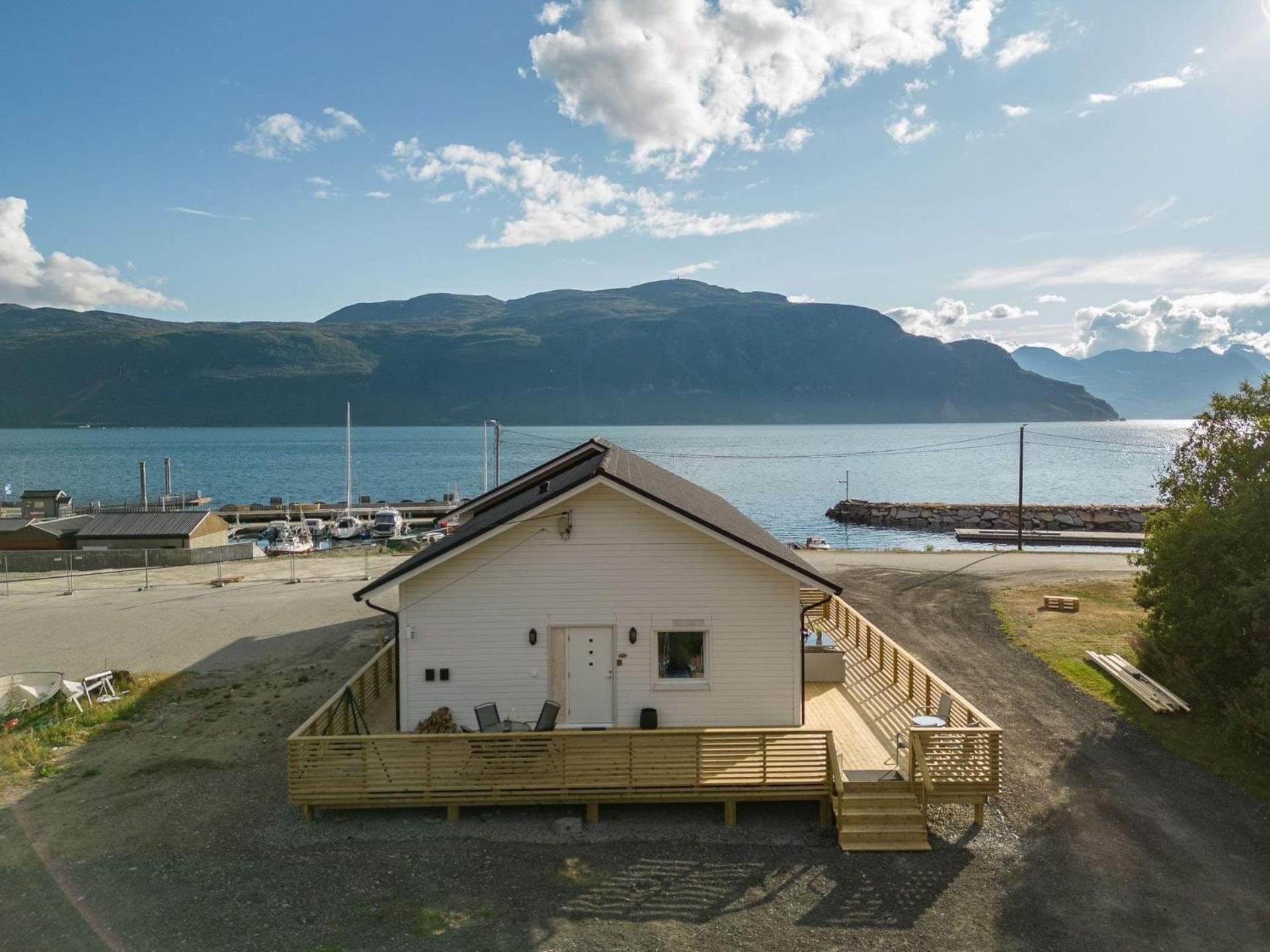 Alpan Apartments, Lyngenfjord Olderdalen Εξωτερικό φωτογραφία