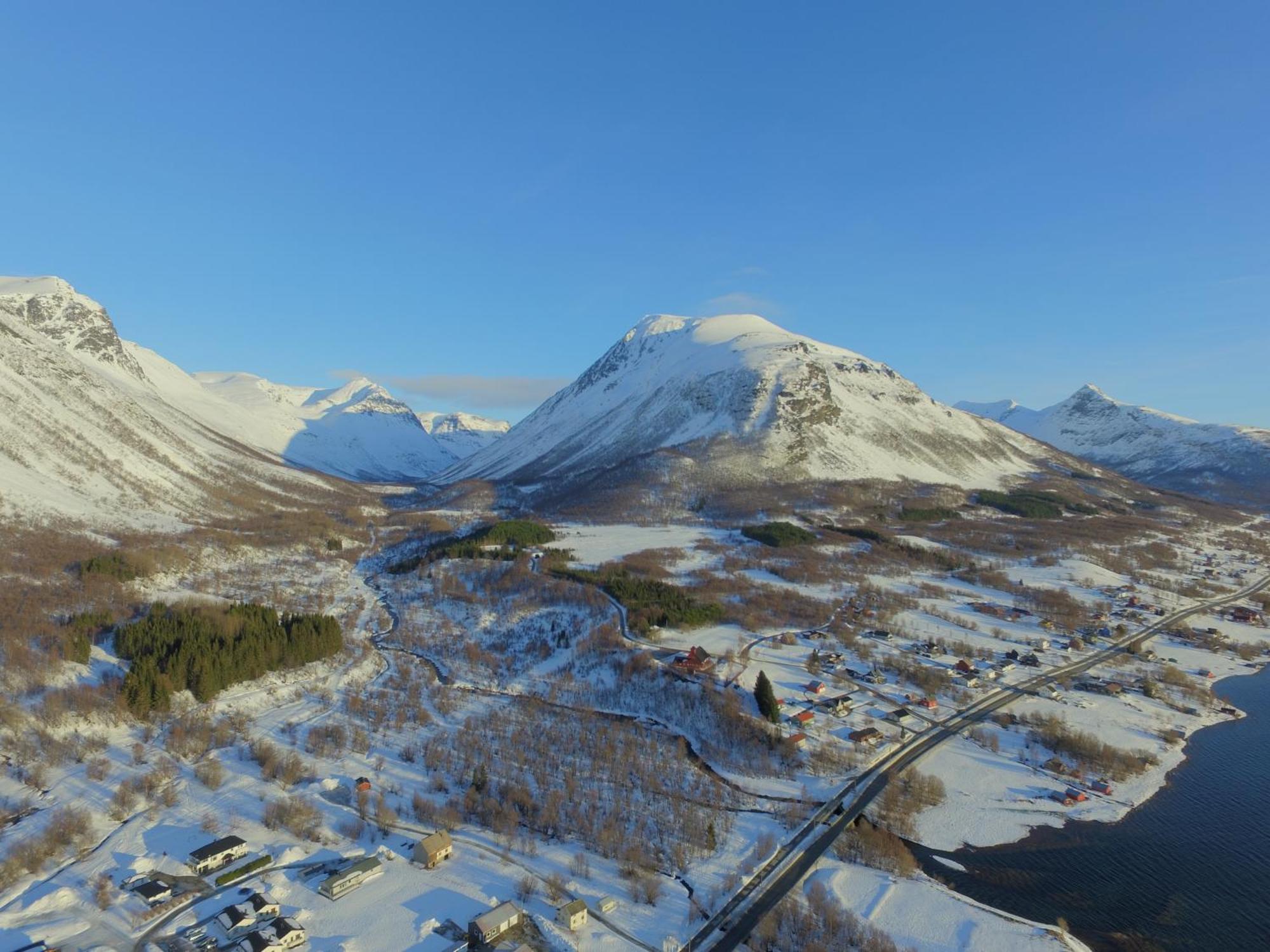 Alpan Apartments, Lyngenfjord Olderdalen Εξωτερικό φωτογραφία